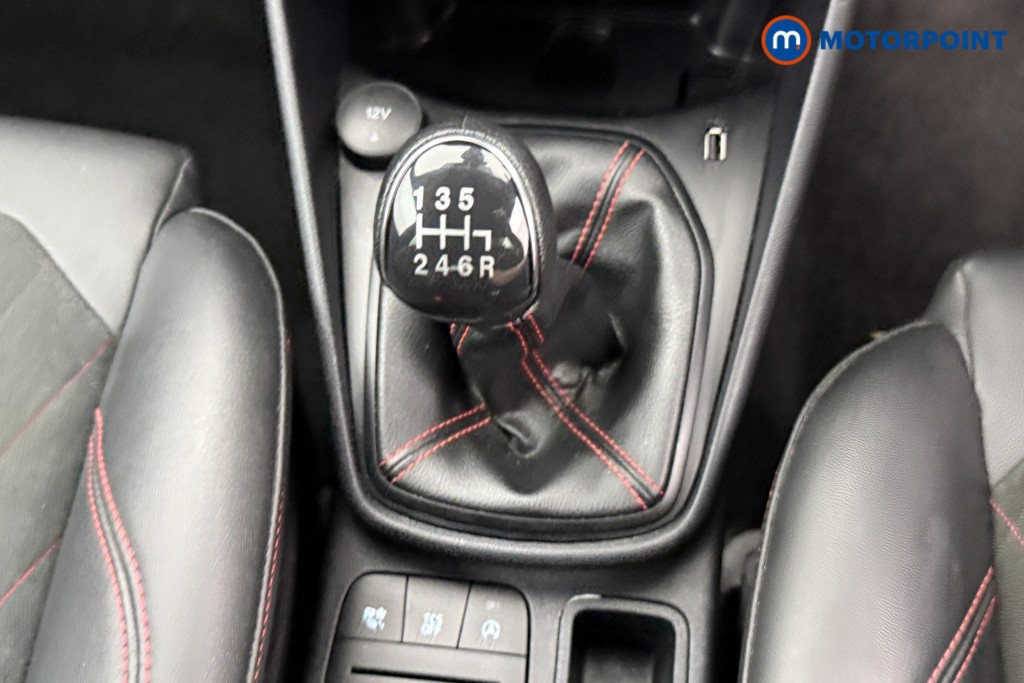 Ford Fiesta St-Line X Edition Manual Petrol-Electric Hybrid Hatchback - Stock Number (1525981) - 12th supplementary image
