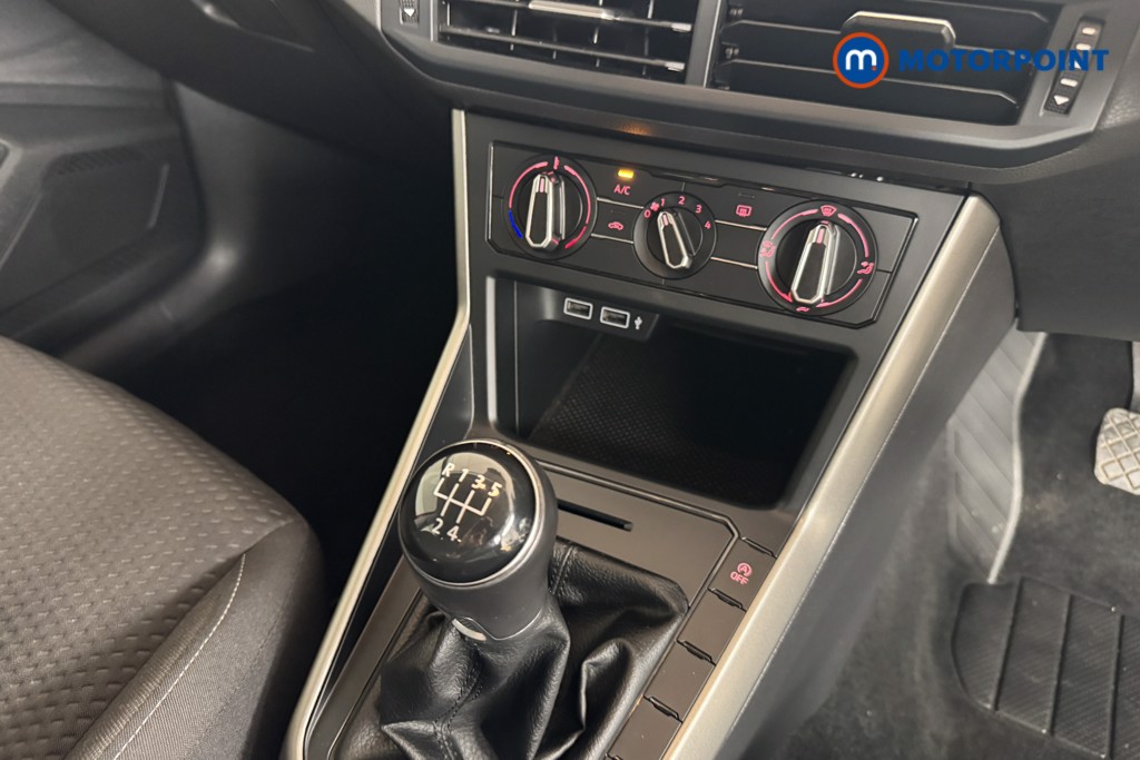Volkswagen Polo SE Manual Petrol Hatchback - Stock Number (1535623) - 11th supplementary image