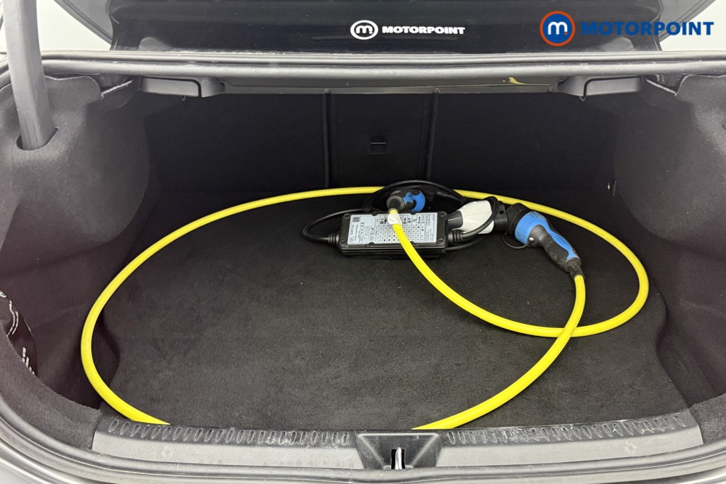 Mercedes-Benz A Class Amg Line Edition Automatic Petrol Plug-In Hybrid Saloon - Stock Number (1535656) - 20th supplementary image