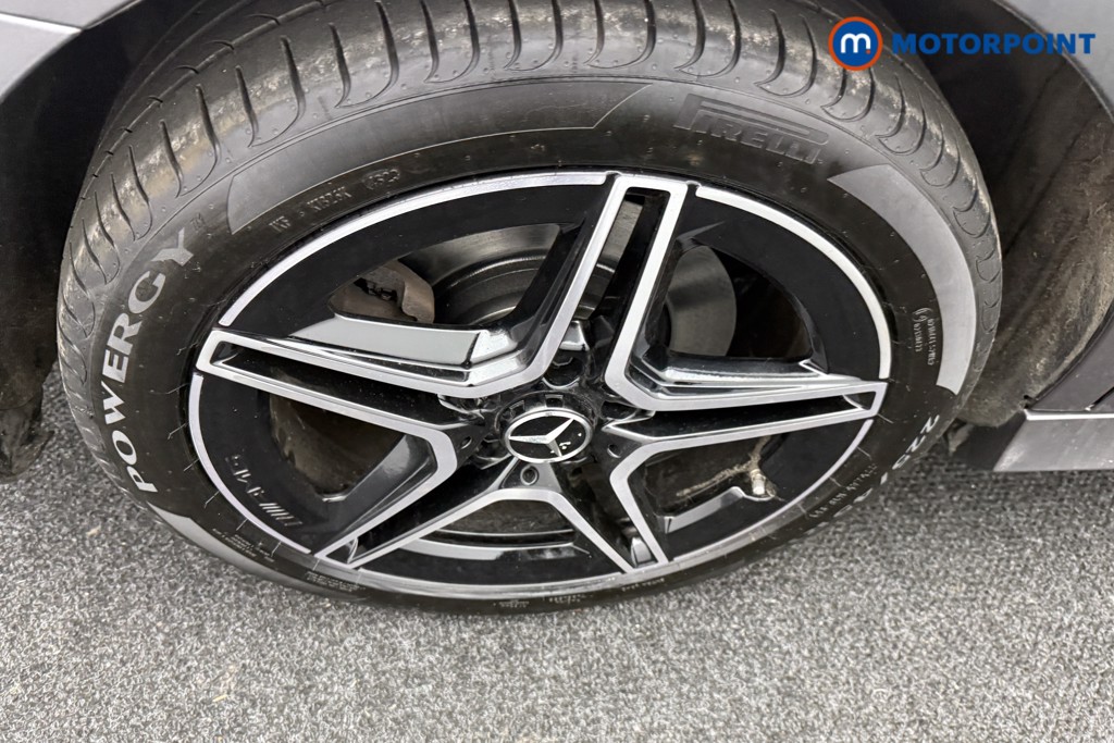 Mercedes-Benz A Class Amg Line Edition Automatic Petrol Plug-In Hybrid Saloon - Stock Number (1535656) - 30th supplementary image