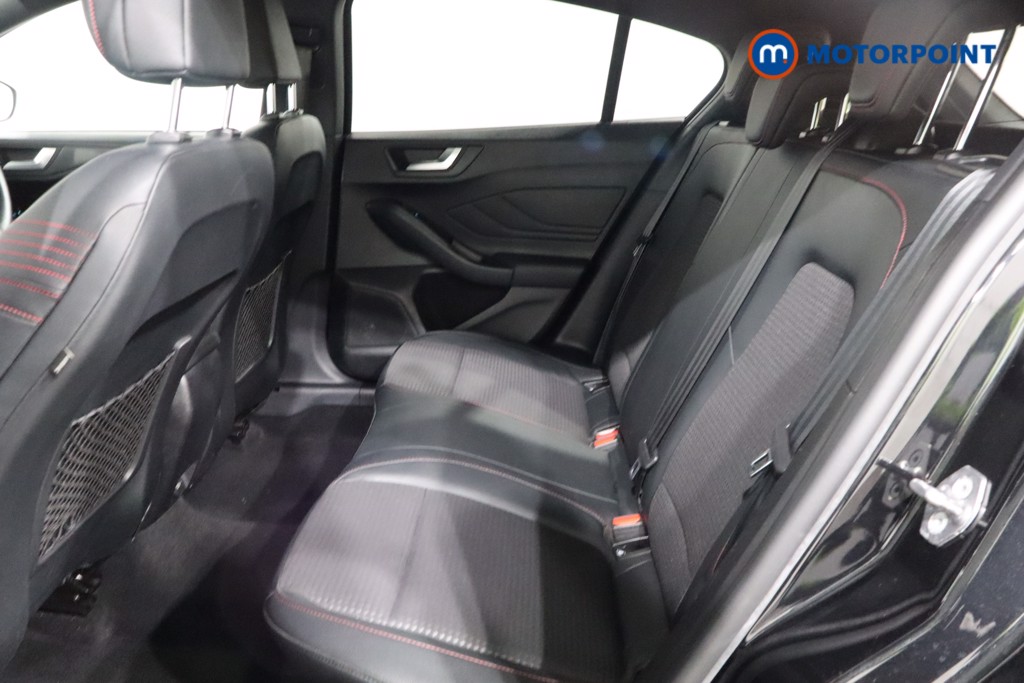 Ford Focus St-Line X Manual Petrol Hatchback - Stock Number (1535686) - 5th supplementary image