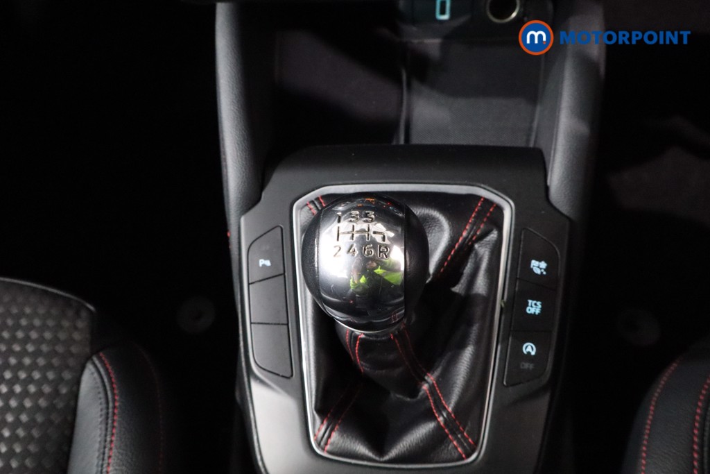 Ford Focus St-Line X Manual Petrol Hatchback - Stock Number (1535686) - 19th supplementary image