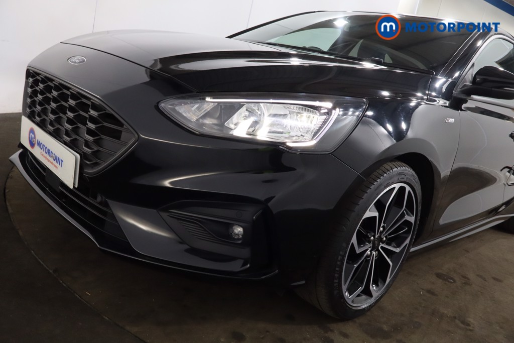 Ford Focus St-Line X Manual Petrol Hatchback - Stock Number (1535686) - 29th supplementary image