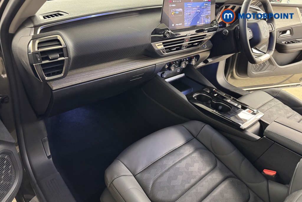 Citroen C5 X Shine Plus Automatic Petrol Plug-In Hybrid Hatchback - Stock Number (1536249) - 8th supplementary image