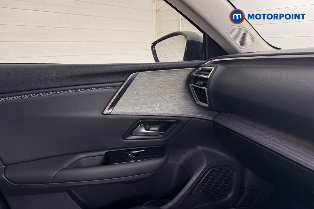 Citroen C5 X Shine Plus Automatic Petrol Plug-In Hybrid Hatchback - Stock Number (1536249) - 12th supplementary image