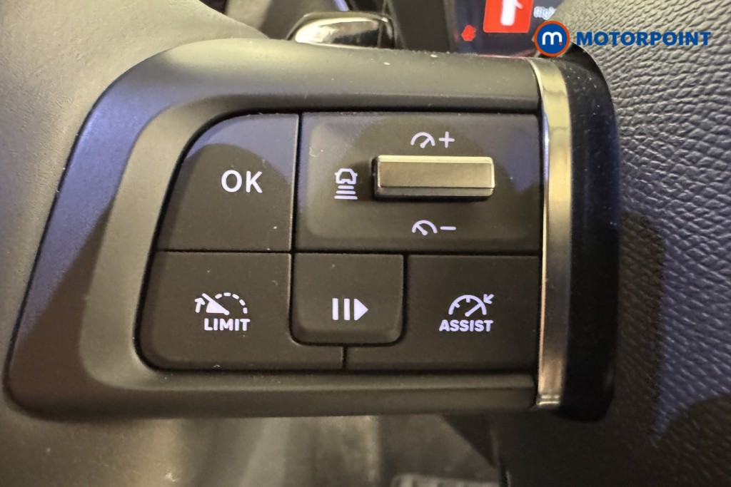 Citroen C5 X Shine Plus Automatic Petrol Plug-In Hybrid Hatchback - Stock Number (1536249) - 13th supplementary image