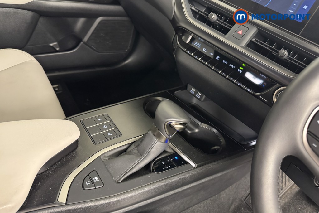 Lexus UX F-Sport Design Automatic Petrol-Electric Hybrid SUV - Stock Number (1536856) - 10th supplementary image