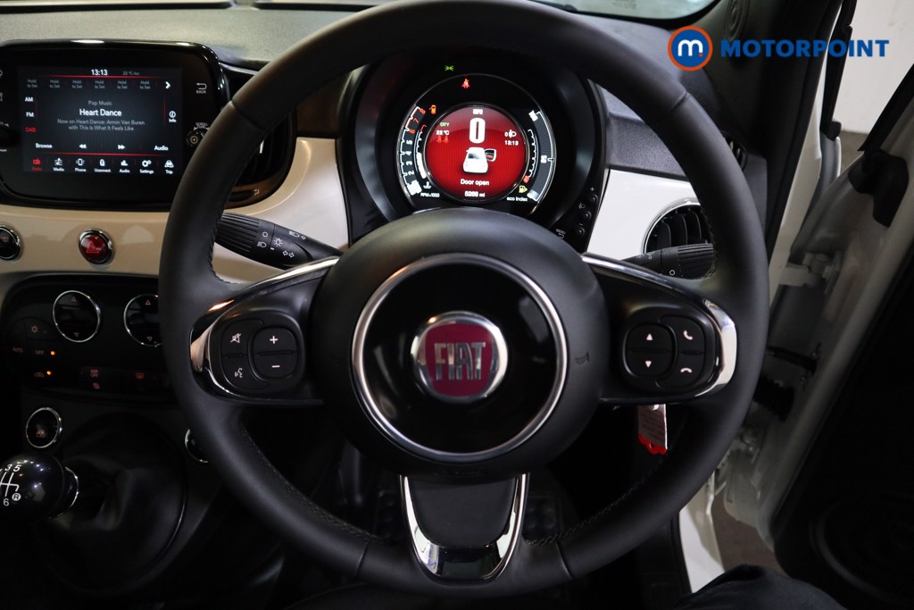 Fiat 500 TOP Manual Petrol-Electric Hybrid Hatchback - Stock Number (1536876) - 2nd supplementary image