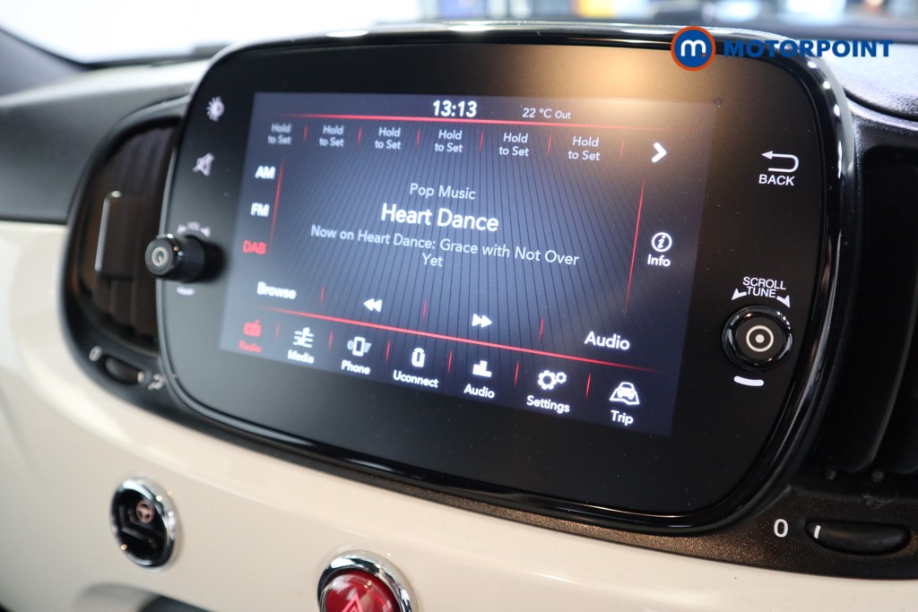 Fiat 500 TOP Manual Petrol-Electric Hybrid Hatchback - Stock Number (1536876) - 6th supplementary image