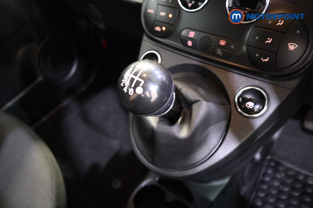 Fiat 500 TOP Manual Petrol-Electric Hybrid Hatchback - Stock Number (1536876) - 8th supplementary image