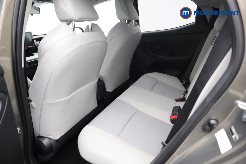 Toyota Yaris Excel Automatic Petrol-Electric Hybrid Hatchback - Stock Number (1537003) - 4th supplementary image