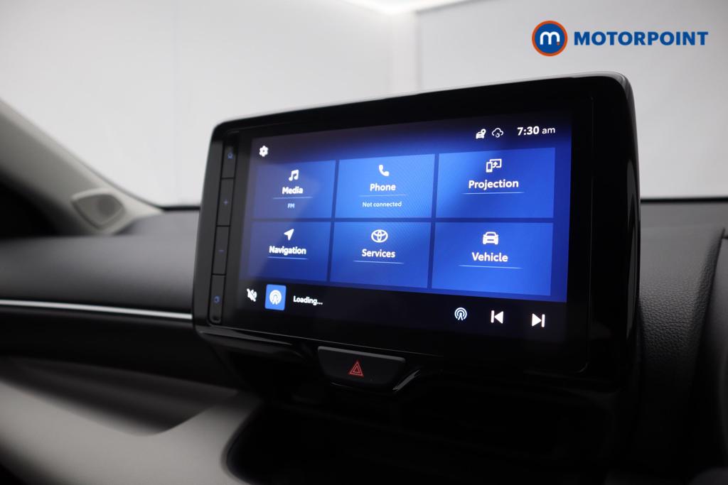 Toyota Yaris Excel Automatic Petrol-Electric Hybrid Hatchback - Stock Number (1537003) - 10th supplementary image
