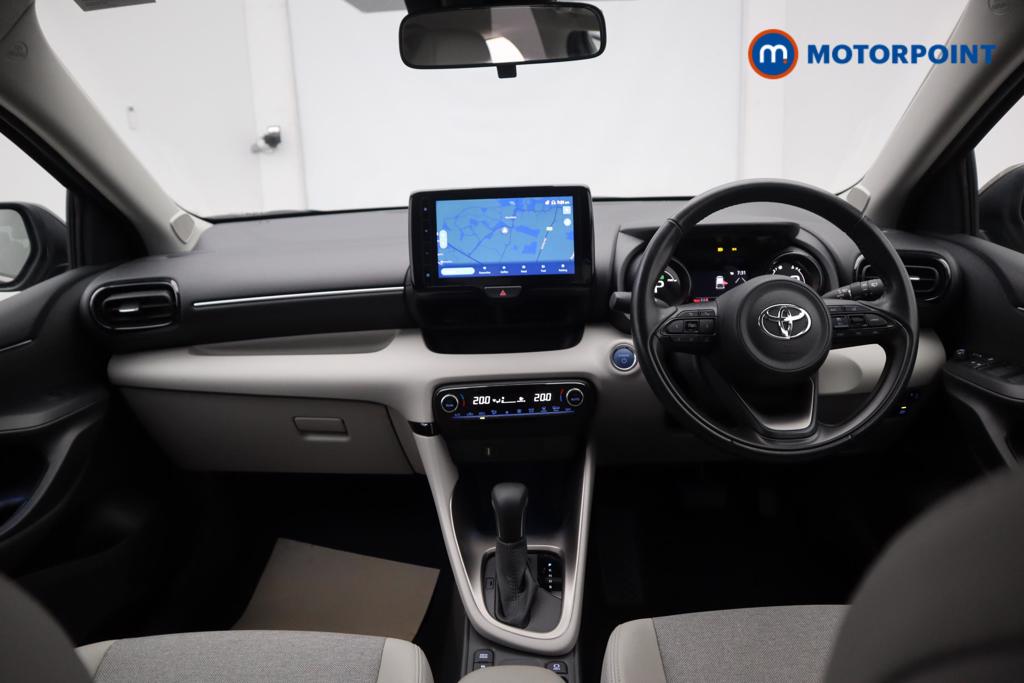 Toyota Yaris Excel Automatic Petrol-Electric Hybrid Hatchback - Stock Number (1537003) - 1st supplementary image