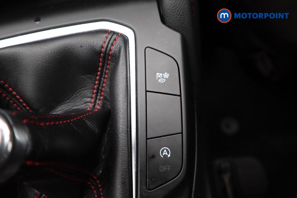 Ford Kuga St-Line X Manual Diesel SUV - Stock Number (1538198) - 15th supplementary image