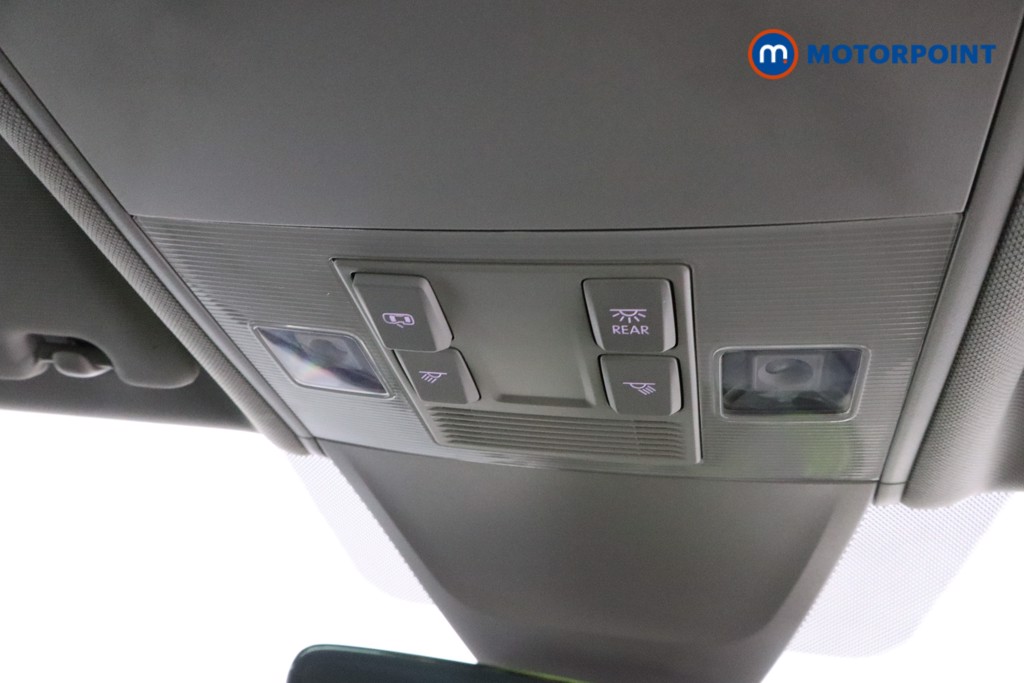 Volkswagen Tiguan Life Automatic Petrol SUV - Stock Number (1538383) - 21st supplementary image