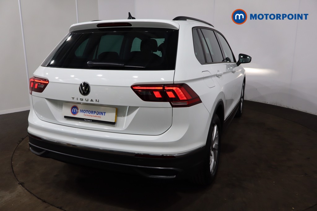 Volkswagen Tiguan Life Automatic Petrol SUV - Stock Number (1538383) - 30th supplementary image