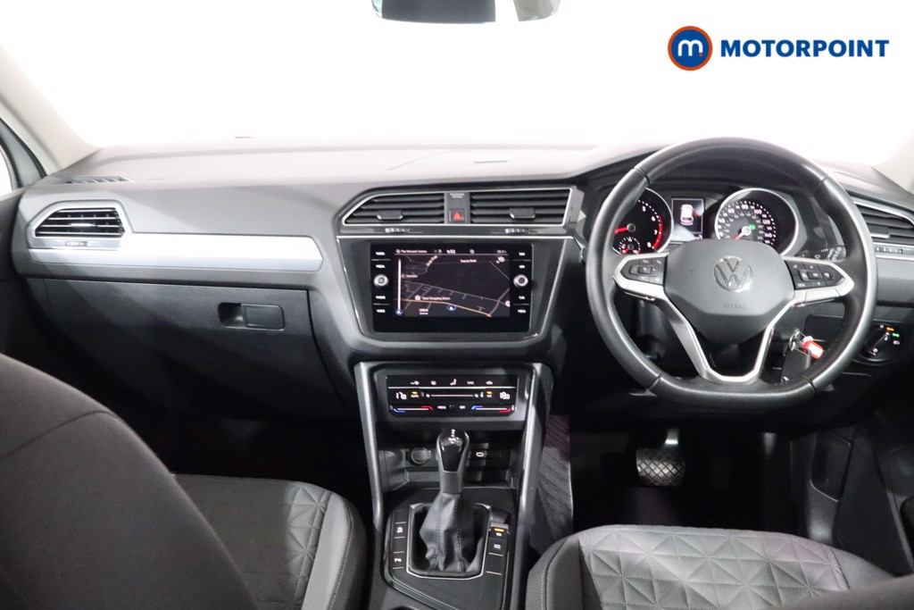 Volkswagen Tiguan Life Automatic Petrol SUV - Stock Number (1538383) - 1st supplementary image
