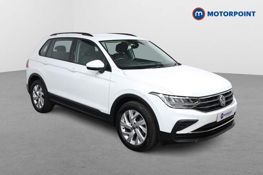 Volkswagen Tiguan Life Automatic Petrol SUV - Stock Number (1538383) - Drivers side front corner