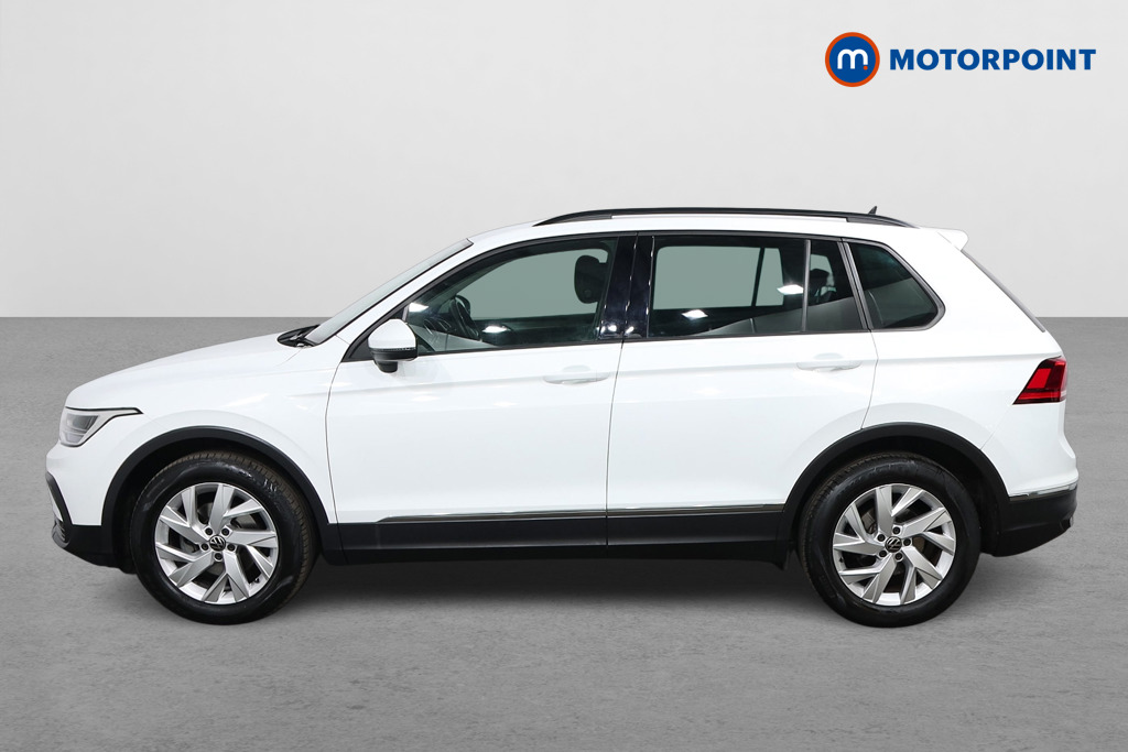 Volkswagen Tiguan Life Automatic Petrol SUV - Stock Number (1538383) - Passenger side