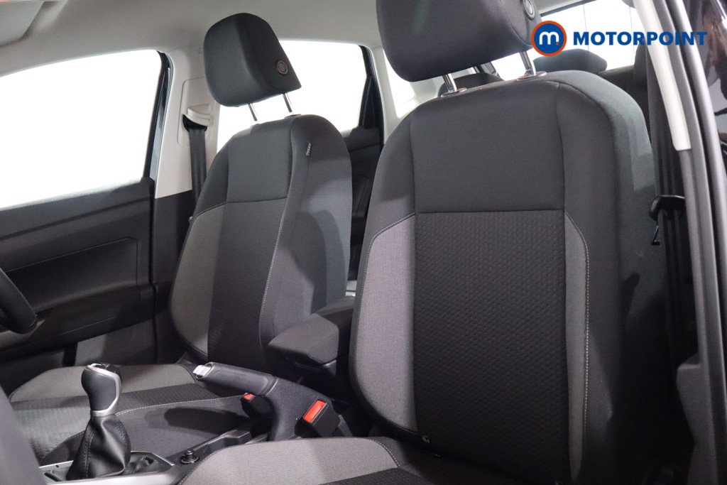 Volkswagen Polo Life Manual Petrol Hatchback - Stock Number (1539318) - 4th supplementary image