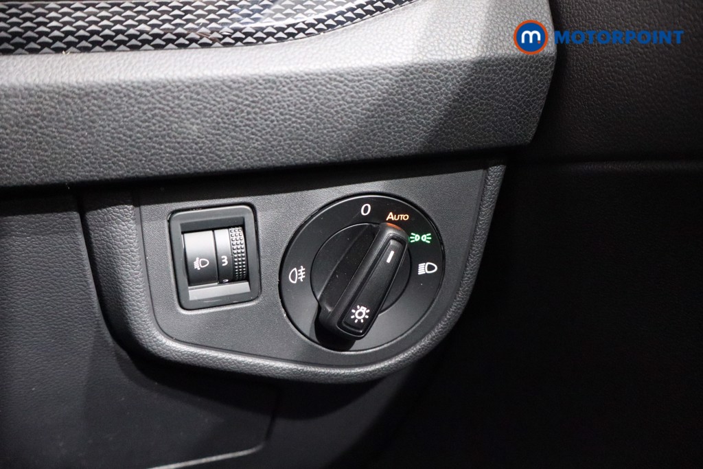 Volkswagen Polo Life Manual Petrol Hatchback - Stock Number (1539318) - 17th supplementary image