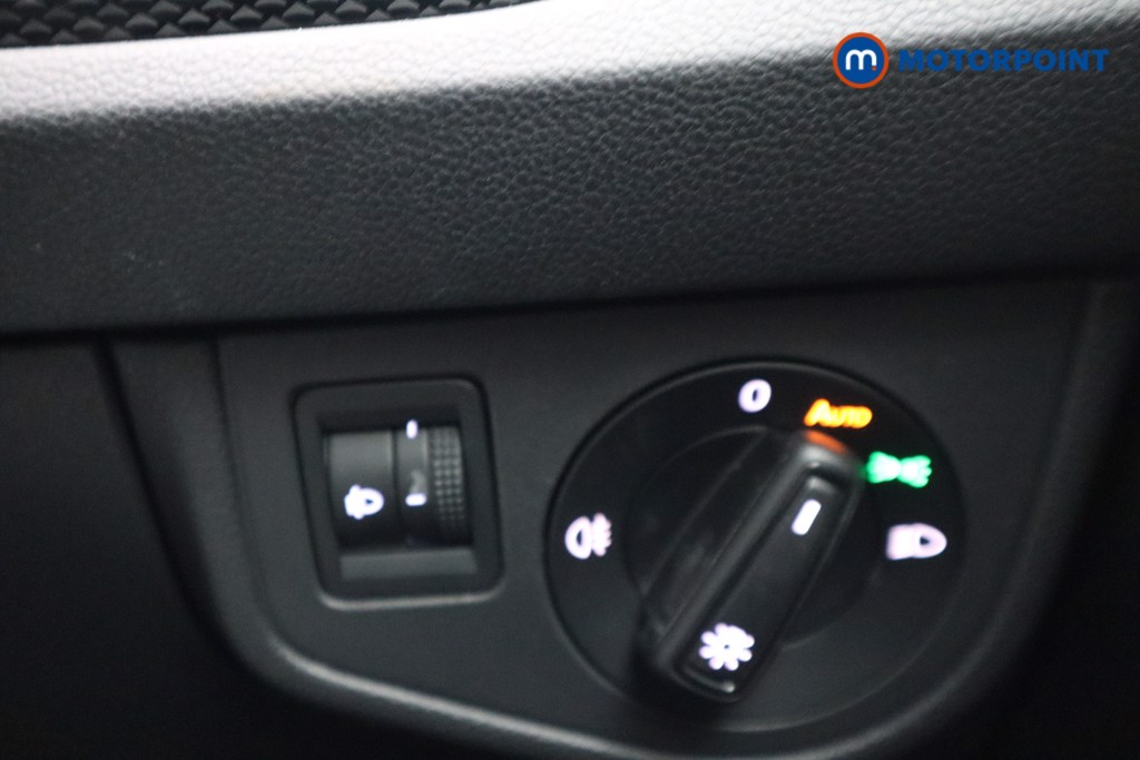 Volkswagen Polo Life Manual Petrol Hatchback - Stock Number (1539322) - 12th supplementary image