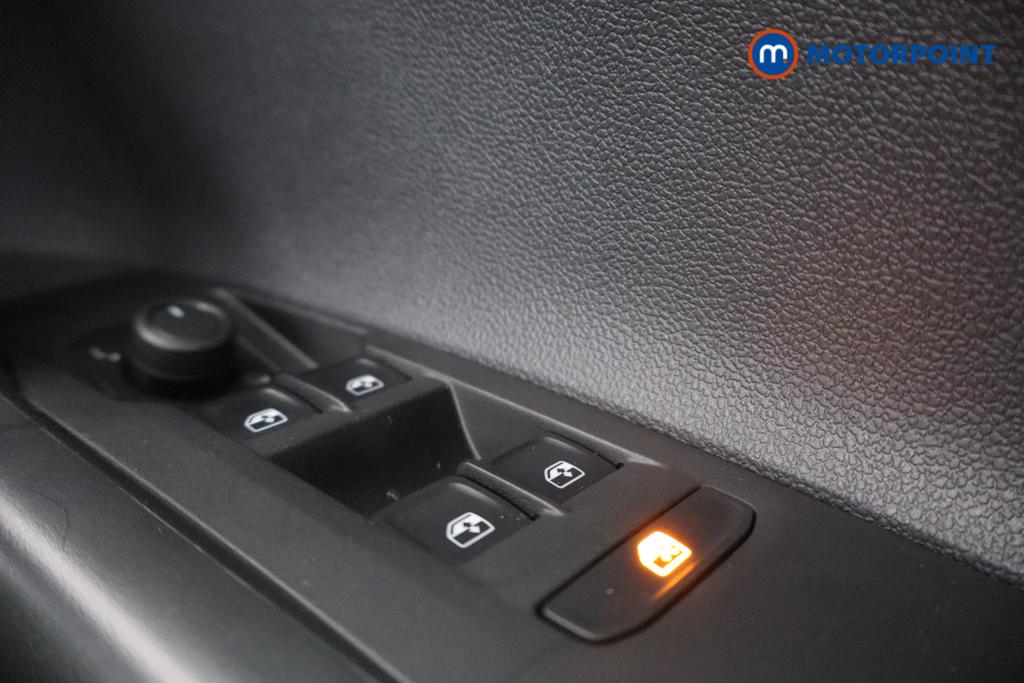 Volkswagen Polo Life Manual Petrol Hatchback - Stock Number (1539325) - 12th supplementary image