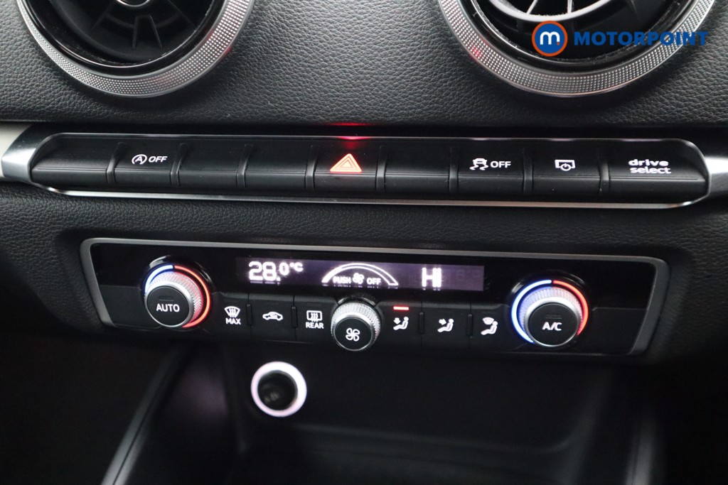 Audi A3 Black Edition Manual Petrol Hatchback - Stock Number (1539911) - 7th supplementary image