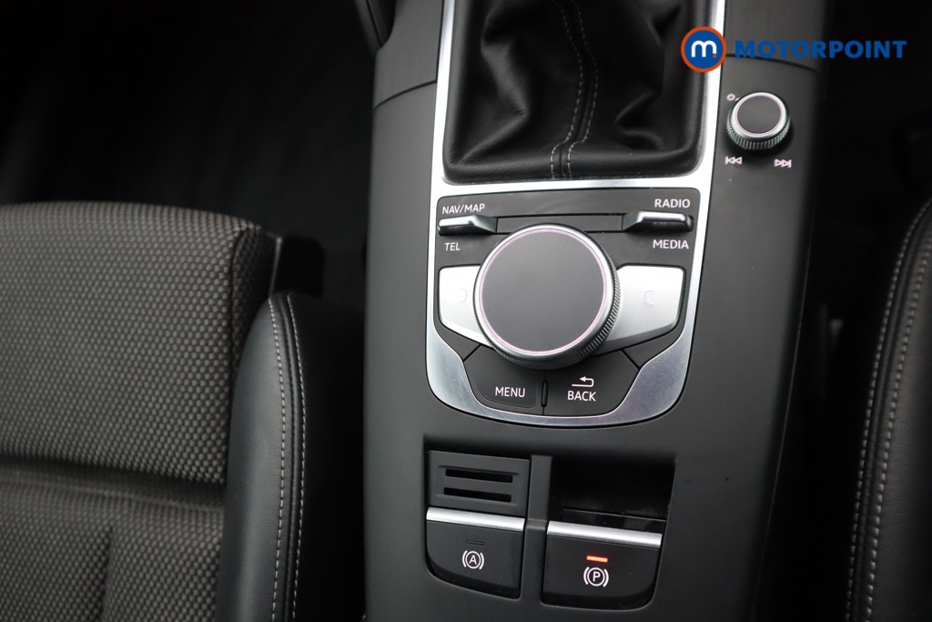 Audi A3 Black Edition Manual Petrol Hatchback - Stock Number (1539911) - 9th supplementary image