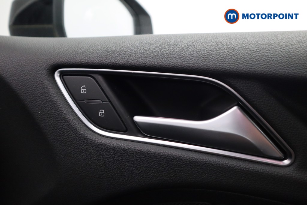 Audi A3 Black Edition Manual Petrol Hatchback - Stock Number (1539911) - 12th supplementary image