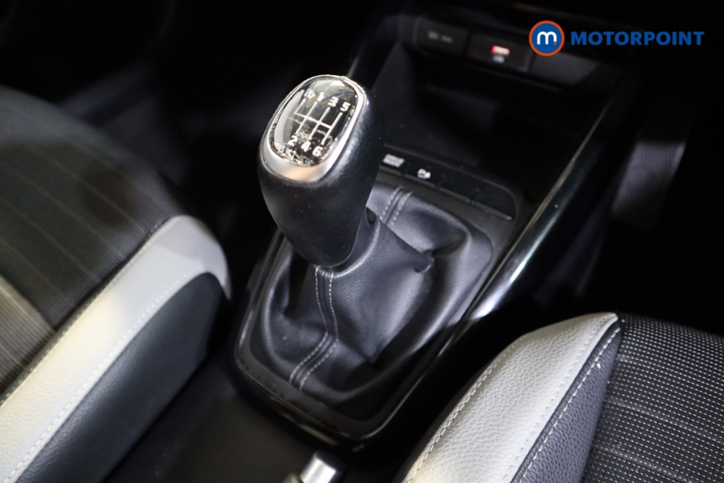 KIA Stonic Connect Manual Petrol SUV - Stock Number (1540028) - 8th supplementary image