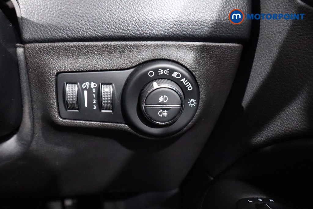 Jeep Compass S Automatic Petrol SUV - Stock Number (1540087) - 18th supplementary image
