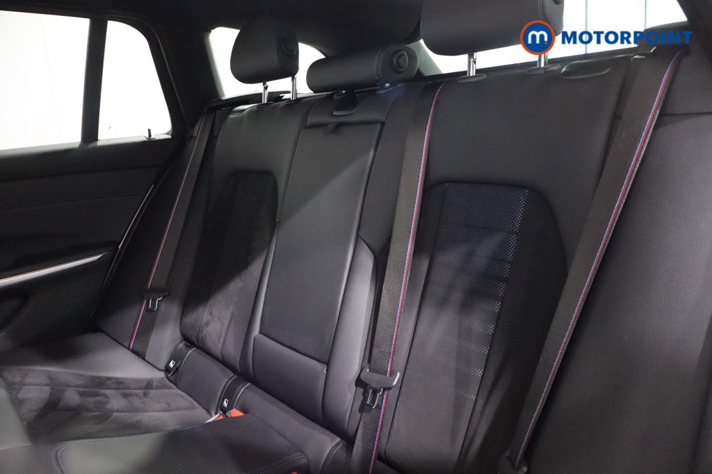 BMW 3 Series M Sport Automatic Petrol Plug-In Hybrid Estate - Stock Number (1540131) - 5th supplementary image