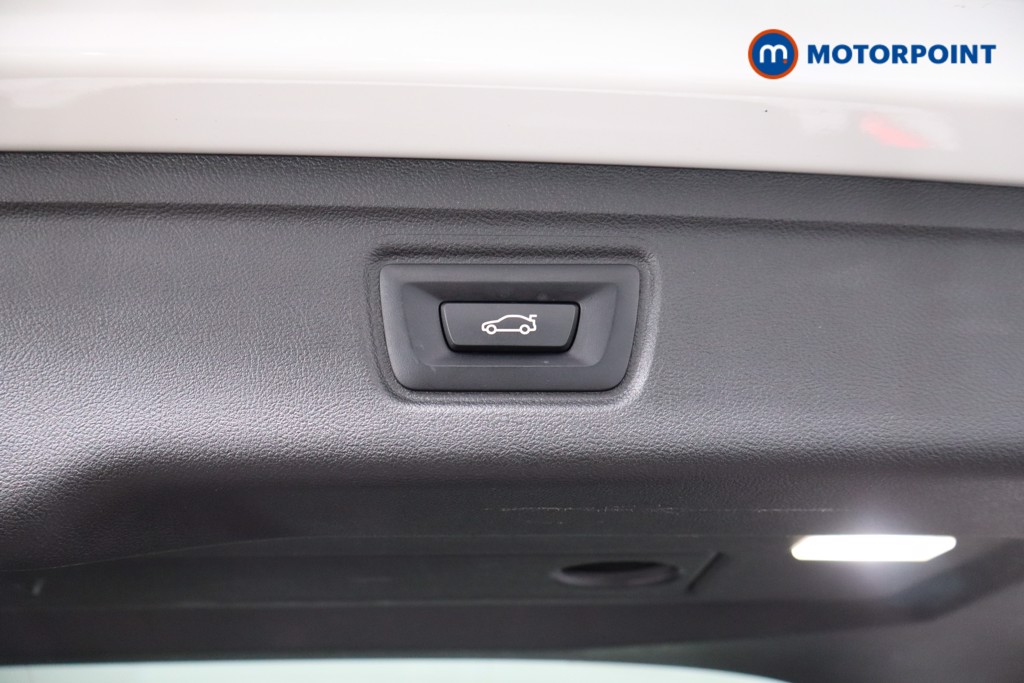 BMW 3 Series M Sport Automatic Petrol Plug-In Hybrid Estate - Stock Number (1540131) - 30th supplementary image