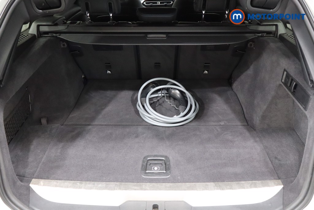 BMW 3 Series M Sport Automatic Petrol Plug-In Hybrid Estate - Stock Number (1540131) - 32nd supplementary image