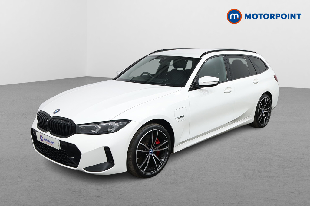 BMW 3 Series M Sport Automatic Petrol Plug-In Hybrid Estate - Stock Number (1540131) - Passenger side front corner