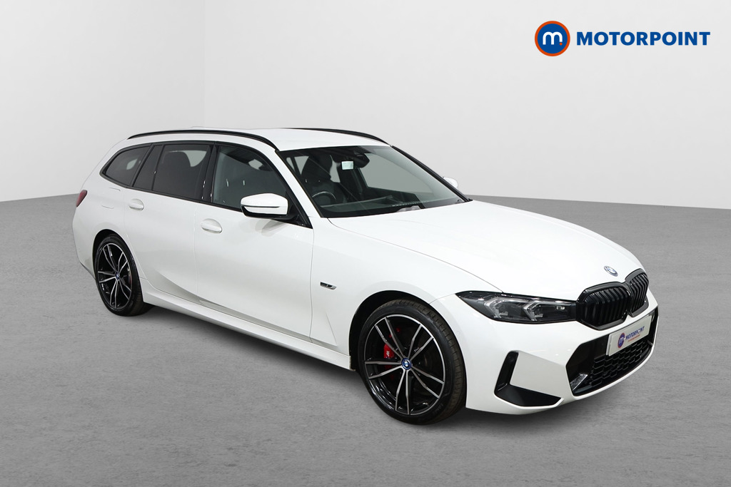 BMW 3 Series M Sport Automatic Petrol Plug-In Hybrid Estate - Stock Number (1540131) - Drivers side front corner