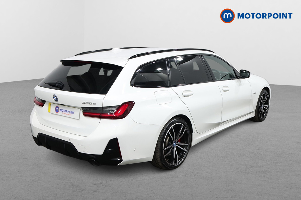 BMW 3 Series M Sport Automatic Petrol Plug-In Hybrid Estate - Stock Number (1540131) - Drivers side rear corner