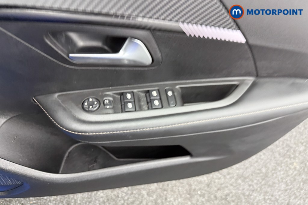 Peugeot 208 Allure Manual Petrol Hatchback - Stock Number (1540138) - 14th supplementary image