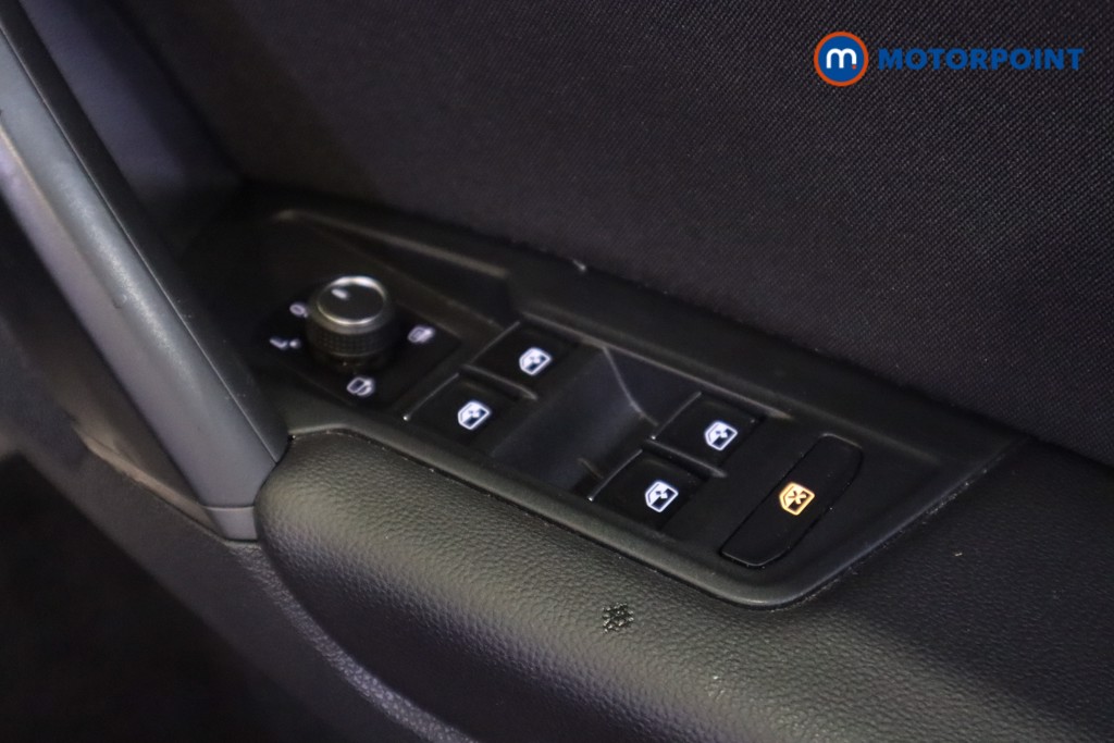 Volkswagen Tiguan Elegance Automatic Petrol SUV - Stock Number (1540245) - 13th supplementary image