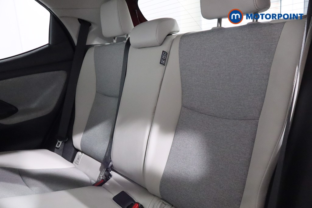 Toyota Yaris Excel Automatic Petrol-Electric Hybrid Hatchback - Stock Number (1540898) - 5th supplementary image