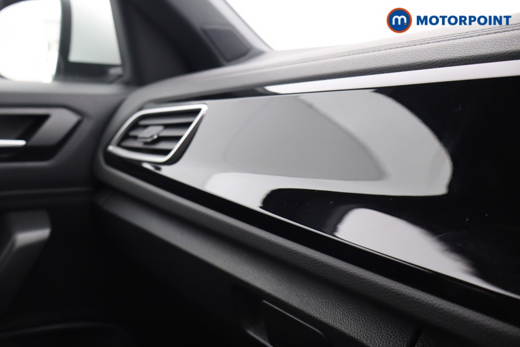 Volkswagen T-Roc R-Line Automatic Petrol SUV - Stock Number (1541154) - 9th supplementary image
