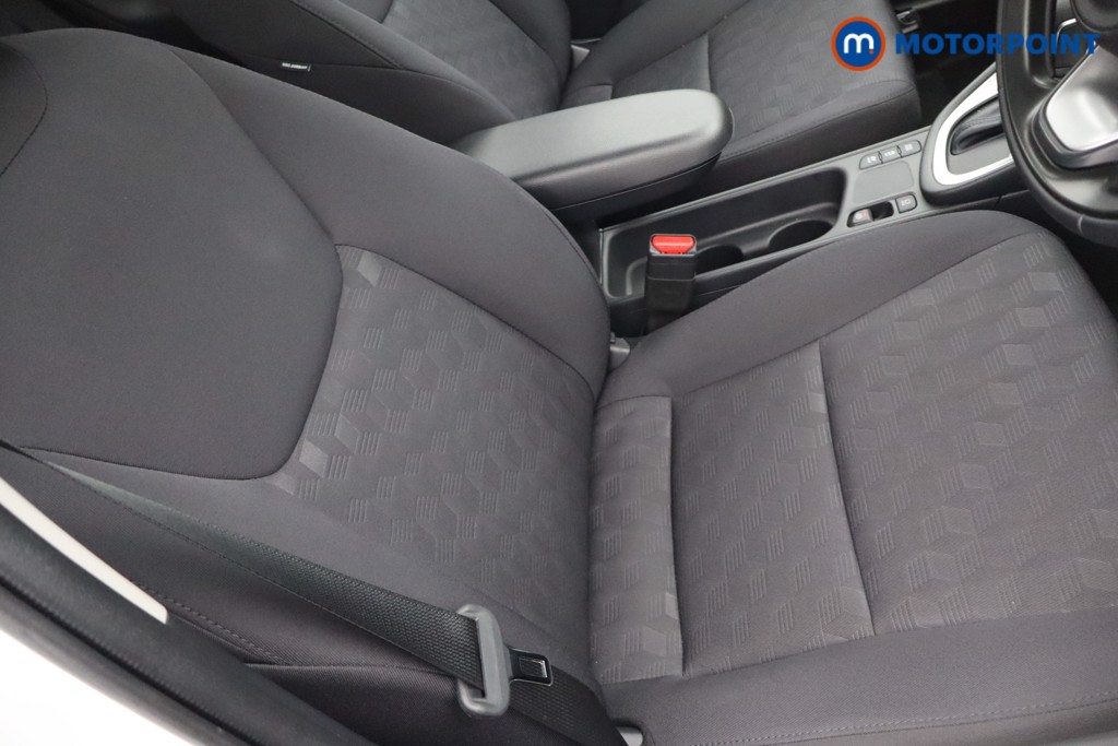 Toyota Yaris Icon Automatic Petrol-Electric Hybrid Hatchback - Stock Number (1541198) - 13th supplementary image
