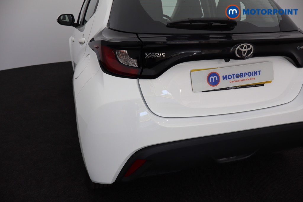 Toyota Yaris Icon Automatic Petrol-Electric Hybrid Hatchback - Stock Number (1541198) - 26th supplementary image