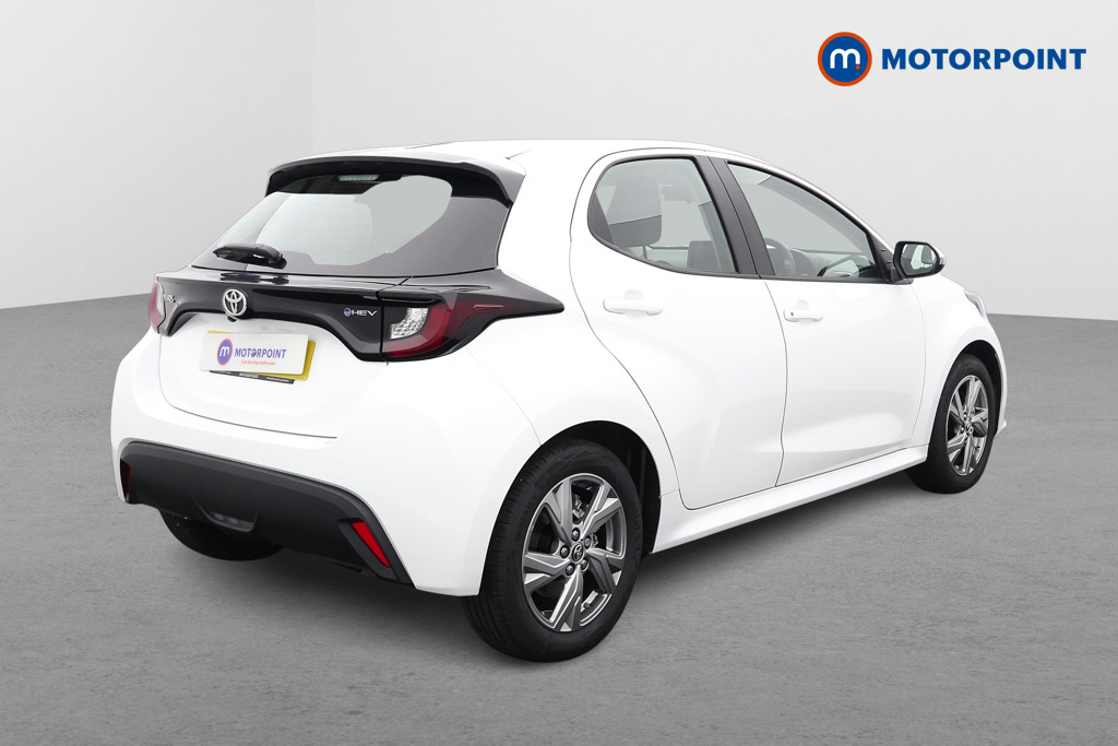 Toyota Yaris Icon Automatic Petrol-Electric Hybrid Hatchback - Stock Number (1541198) - Drivers side rear corner