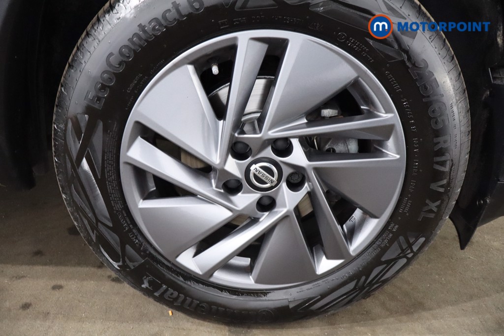 Nissan Qashqai Acenta Premium Automatic Petrol SUV - Stock Number (1541401) - 9th supplementary image