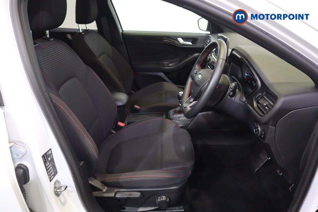 Ford Focus St-Line Edition Manual Diesel Estate - Stock Number (1541643) - 5th supplementary image