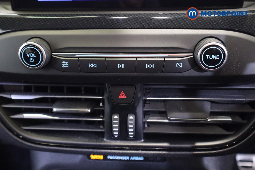 Ford Focus St-Line Edition Manual Diesel Estate - Stock Number (1541643) - 18th supplementary image
