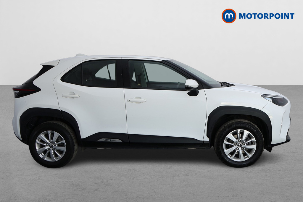 Toyota Yaris Cross Icon Automatic Petrol-Electric Hybrid Estate - Stock Number (1541823) - Drivers side