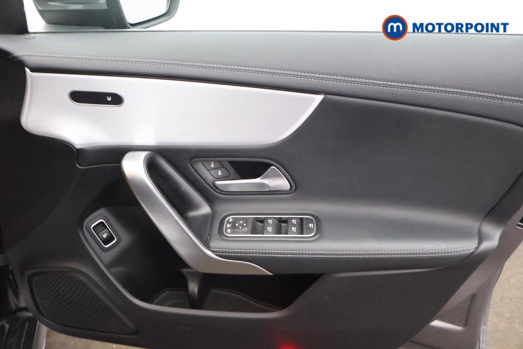 Mercedes-Benz CLA Amg Line Automatic Petrol Coupe - Stock Number (1526319) - 11th supplementary image